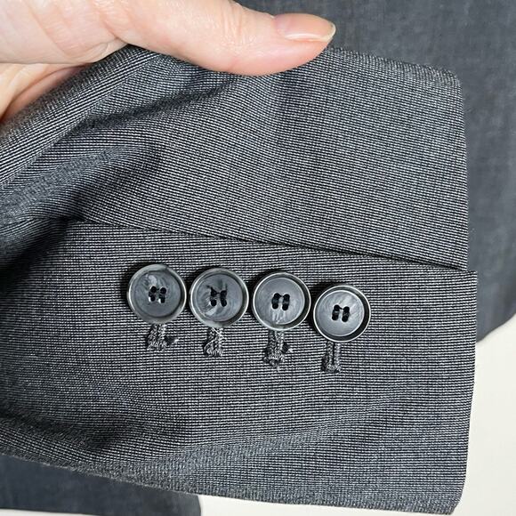 ANN TAYLOR charcoal 2 button blazer suit jacket size 8 career office work - Picture 4 of 6